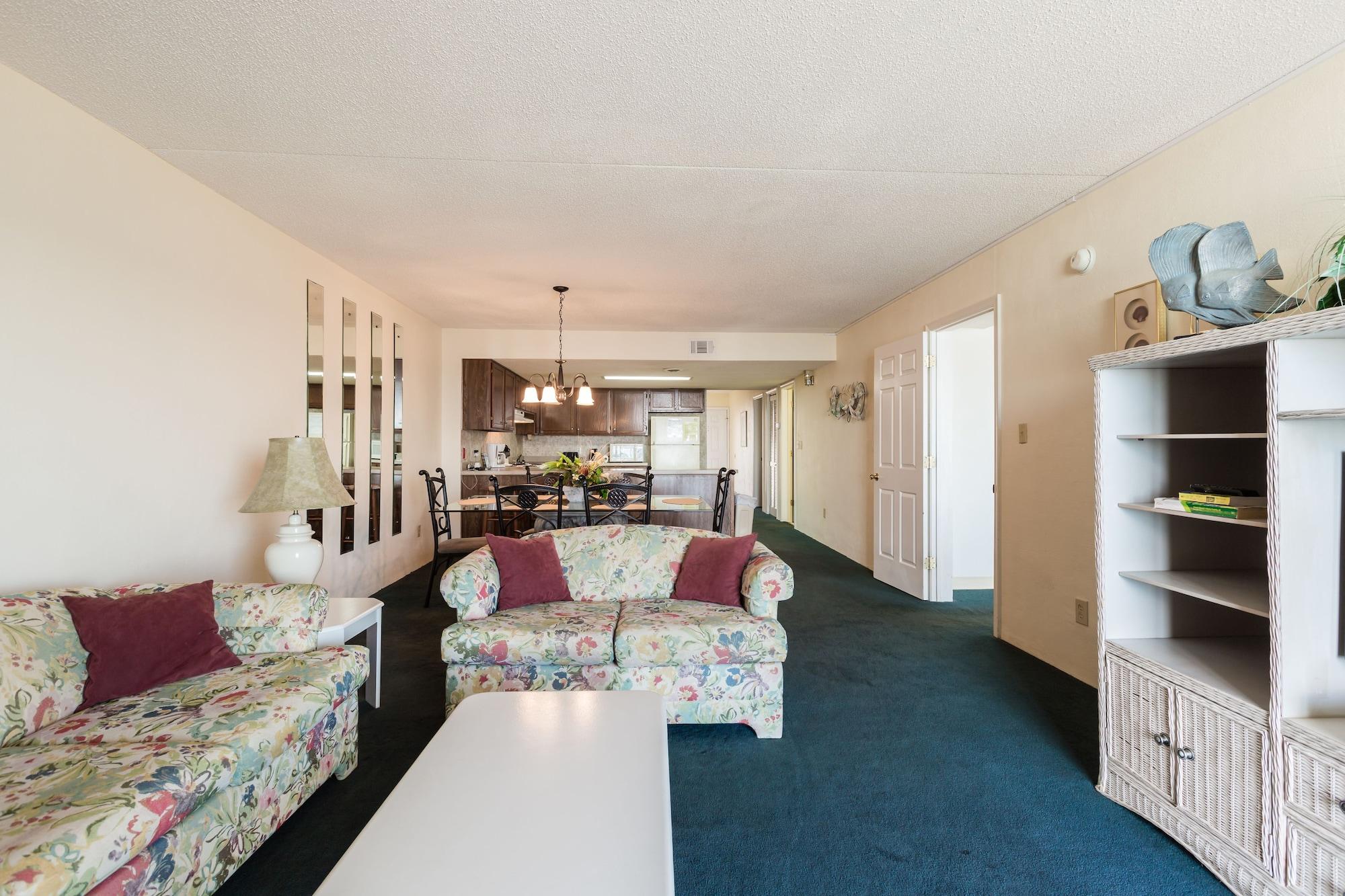 Ocean Towers Resort Atlantic Beach Exterior photo